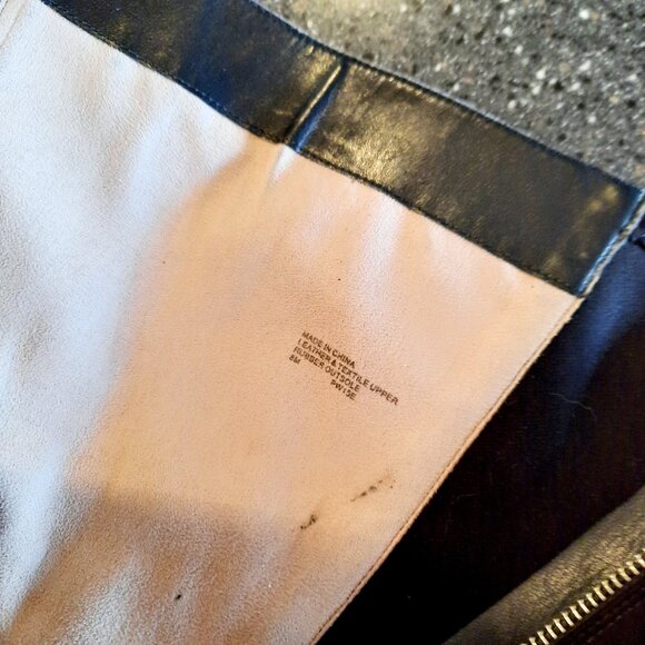 Michael Kors Hamilton Tall Leather Boots in Black, Size 8M - Picture 4 of 9